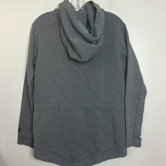 Nike Sportswear Tech Fleece Zip Up Oversized Hoodie in Cape Carbon Heather - Picture 12 of 16